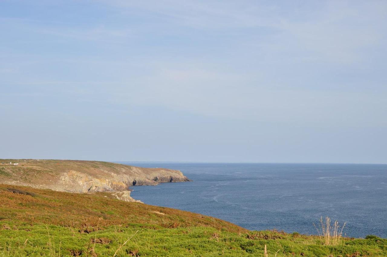 Les Hauts De Kersudal Bed & Breakfast Audierne Eksteriør bilde